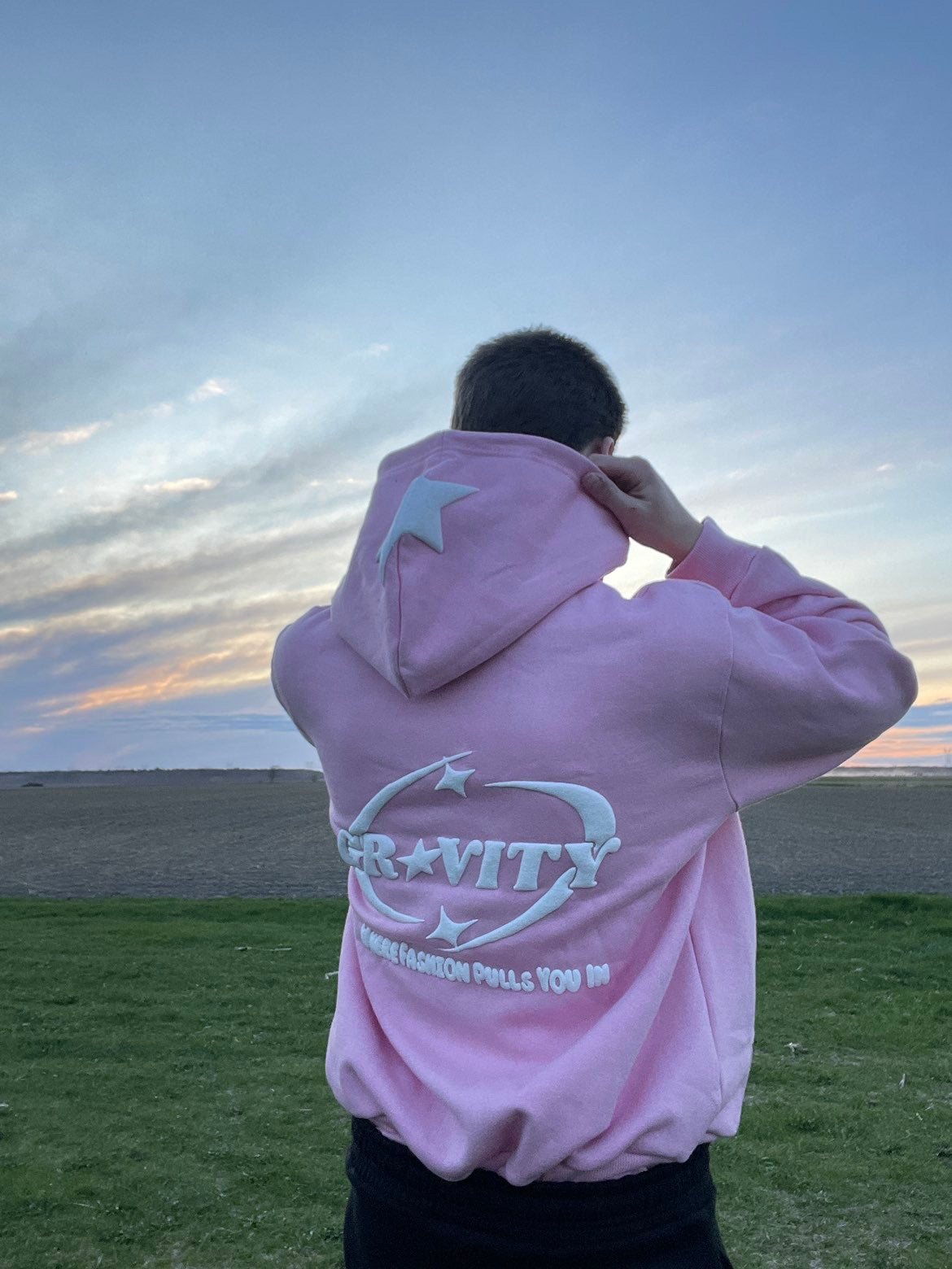 Gravity Hoodie – Pink