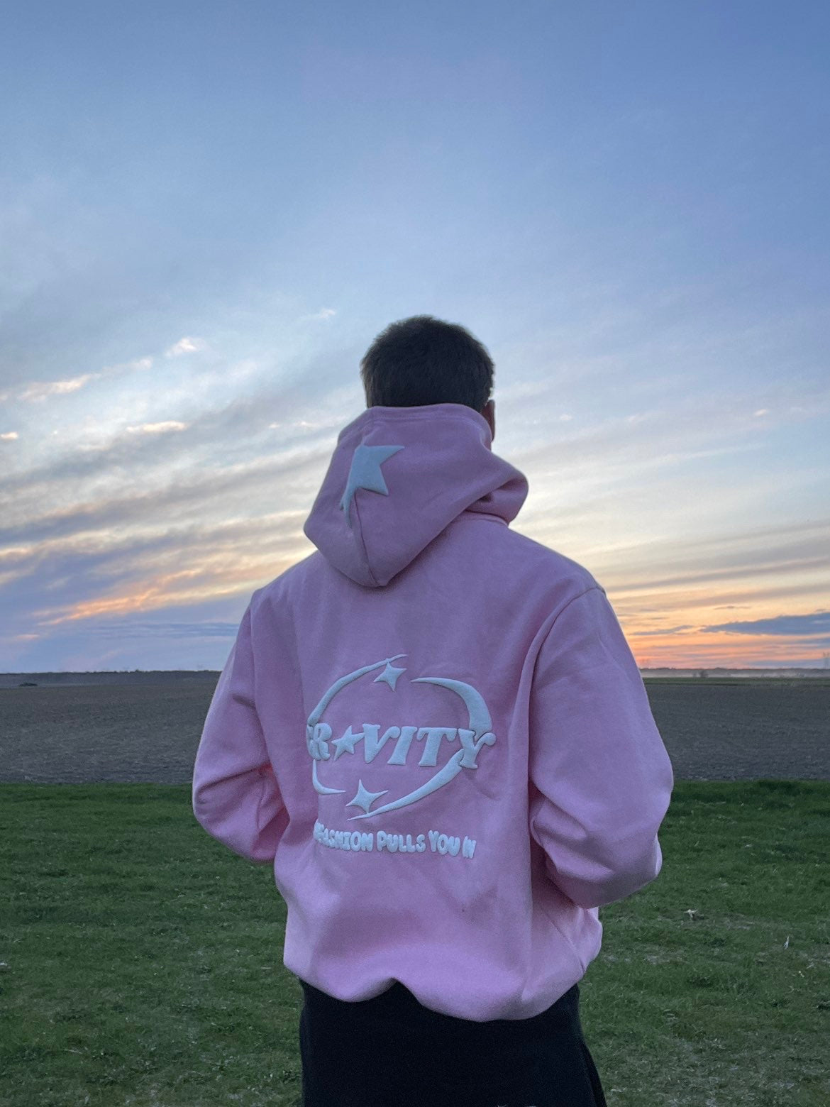 Gravity Hoodie – Pink